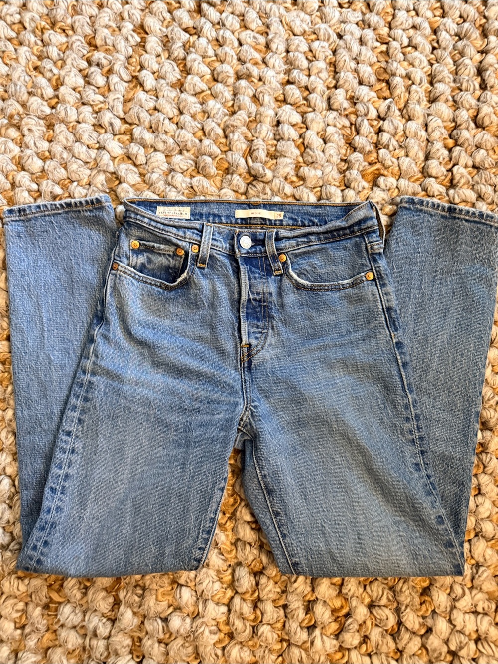 Levi Wedgie 25